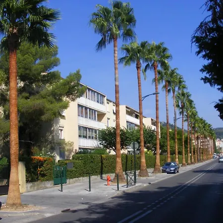 Avenue Gambetta - 4 Hyères